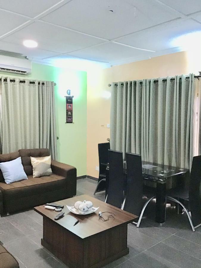 Gees Shortlets Apartments Lagos Exterior foto